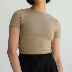 Re Ona T-Shirt Size M